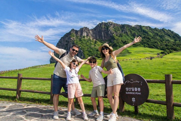 Full Day Customizable Jeju Private Tour with licensed tour guide - Photo 1 of 25